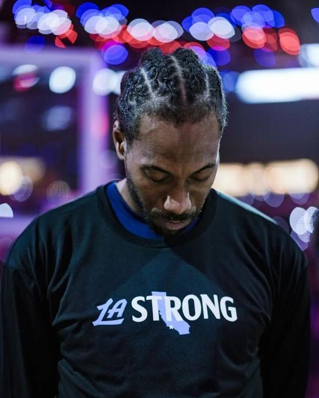 在防守停球 在防守停球