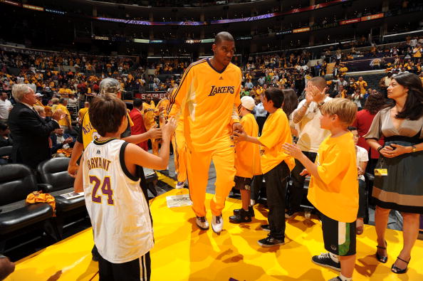 都是在给他 都是在给他