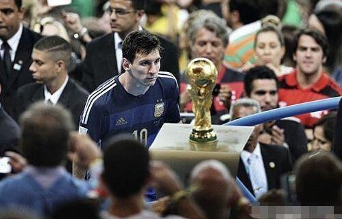 是否坚持 是否坚持